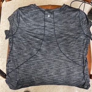 Lululemon running tee